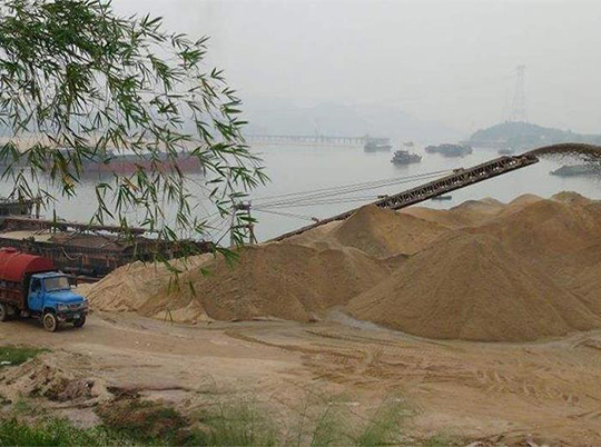 非法盜采河砂5000余方，涉案價值500萬！湖北一盜采河砂團伙被抓