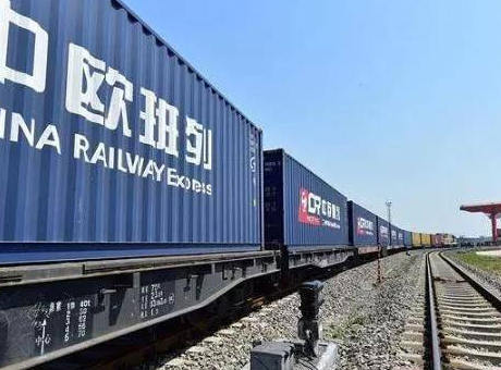 “空鐵陸?！倍嗍铰?lián)運(yùn)，河南正走在開放的前沿
