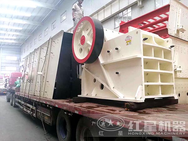 礦產(chǎn)的景氣往往會傳遞給礦山機(jī)械設(shè)備